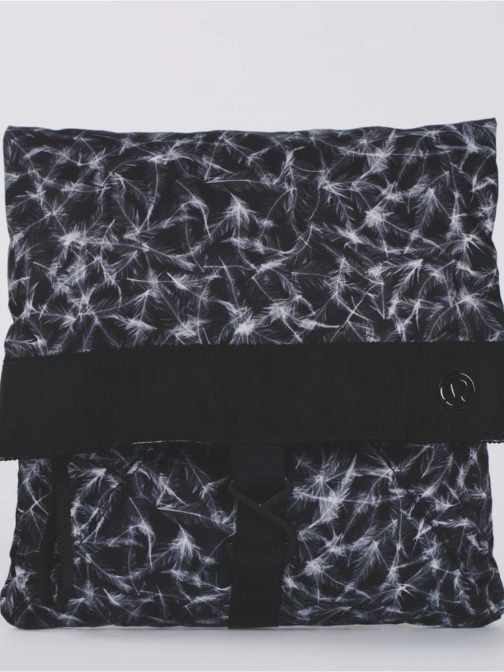 Lululemon Break Free Kit (Sweaty)